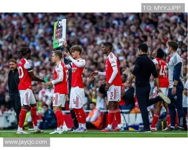 埃泽对阵热刺表现出色打入5球追平职业生涯最佳纪录